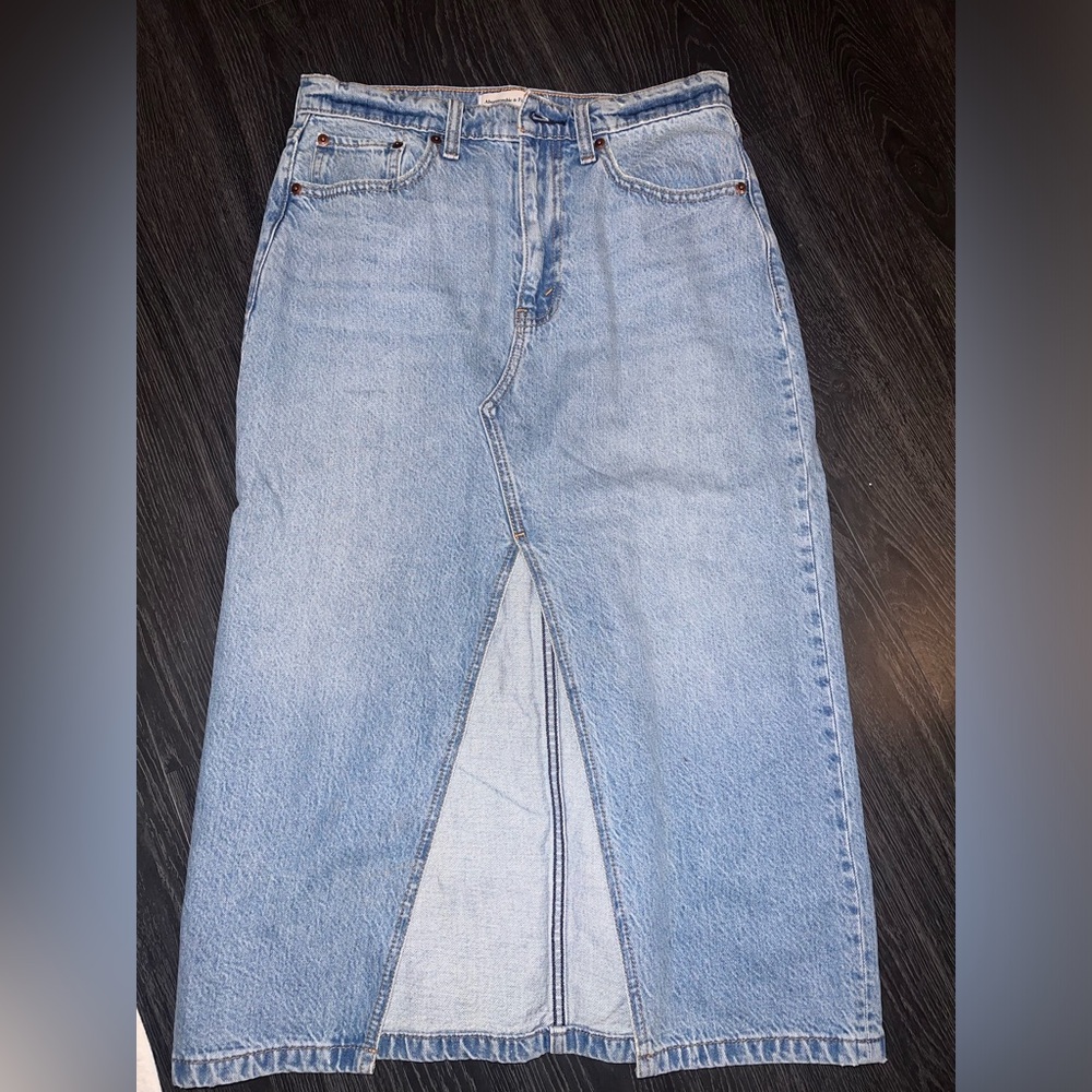 Abercrombie & Fitch Denim skirt
